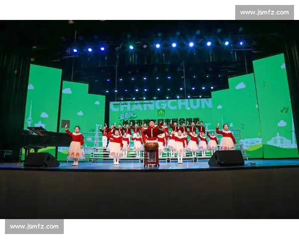 青春和声共鸣舞台校园合唱比赛主题宣传创意海报盛典正式启幕