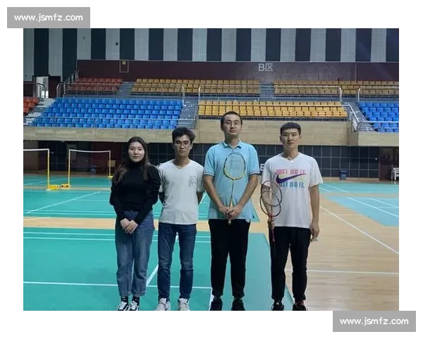 激烈对决彰显实力某市羽毛球比赛简讯全面回顾精彩瞬间与赛场风采